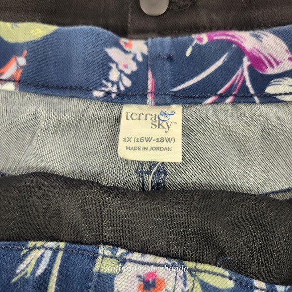 Lot‎ Of 4 Pants~ 3 Time and Tru And 1 Terra & Sky Women's Jeggings Stretch 14-16 - Picture 4 of 6